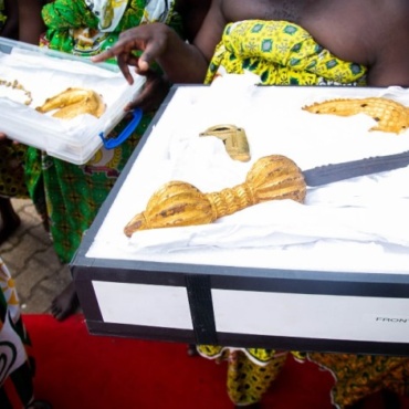 Asanteman Takes Delivery of Additional British-Looted Artefacts